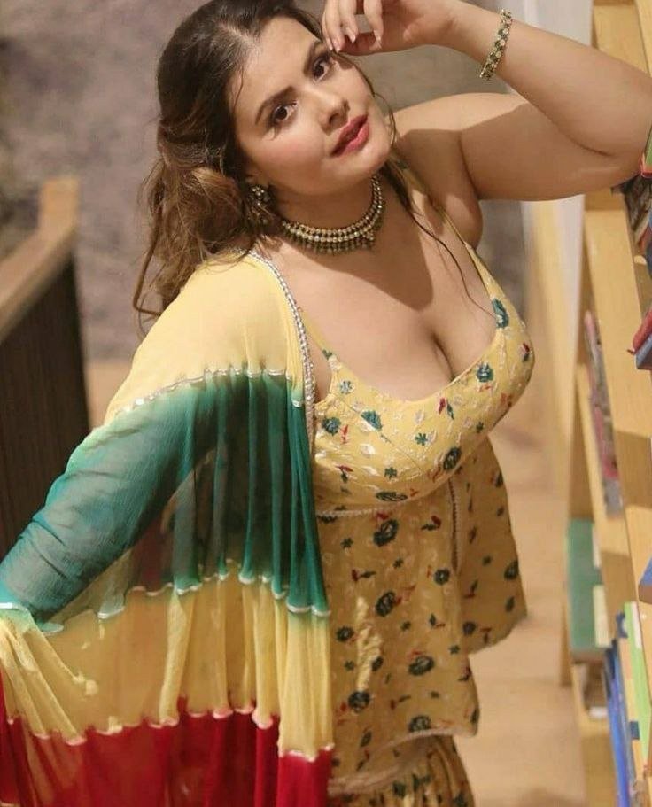 High Profile Call Girls in 5 Star Hotel in Kolkata